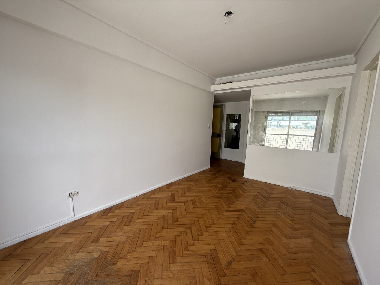 AV. SANTA FE 3600, VENTA DEPARTAMENTO DE DOS AMBIENTES EN UN PISO ALTO