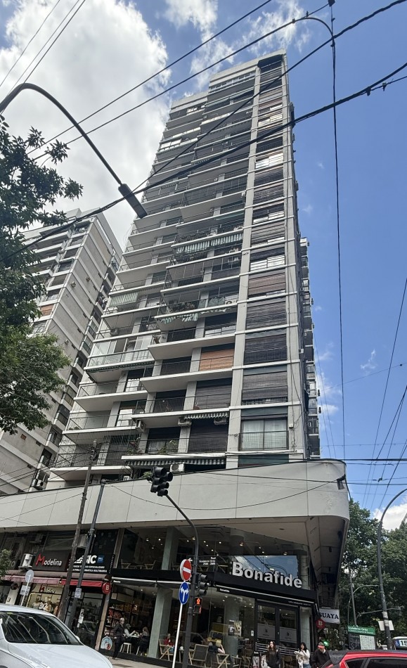AV. SANTA FE 3600, VENTA DEPARTAMENTO DE DOS AMBIENTES EN UN PISO ALTO