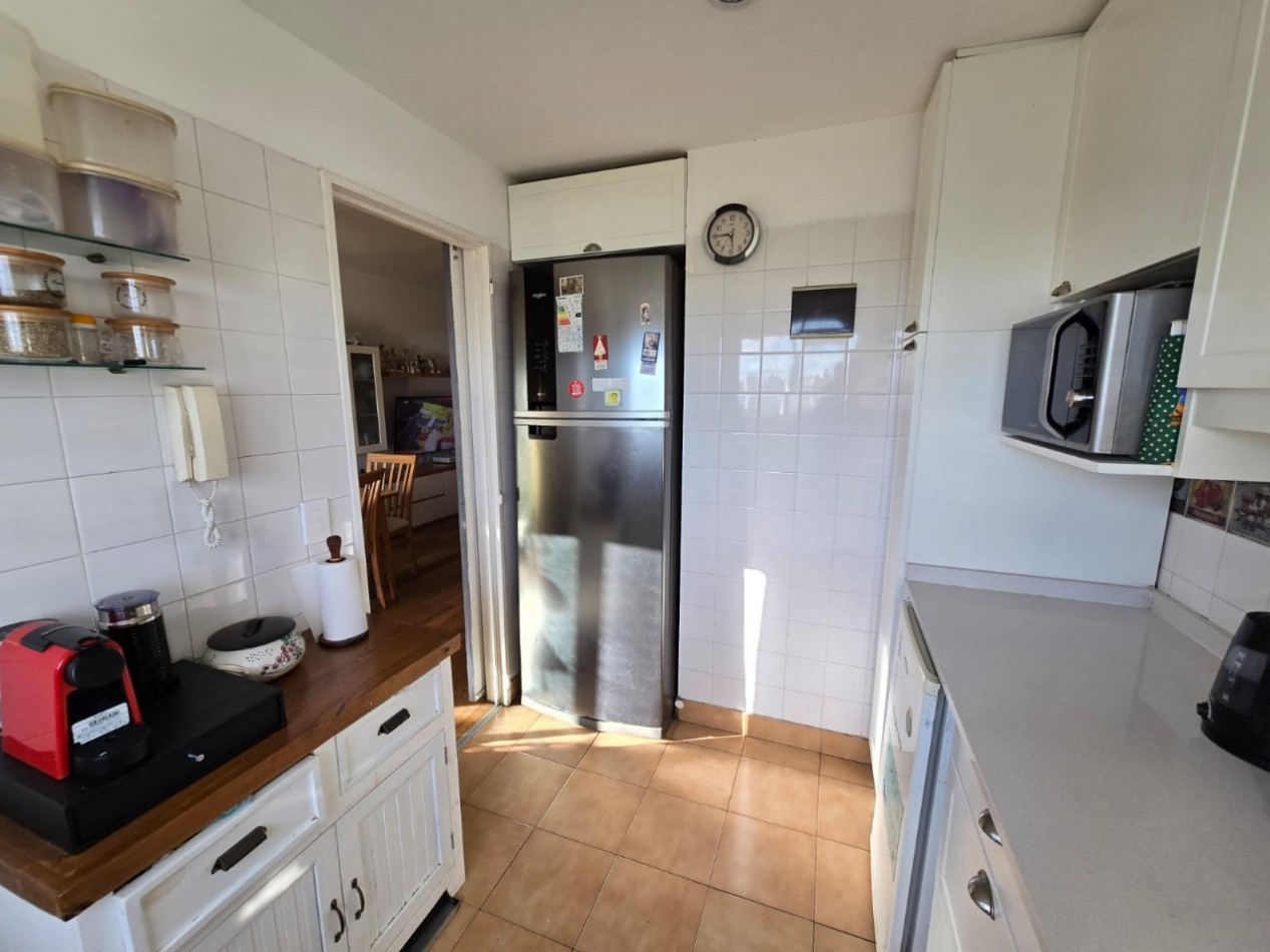 SANTOS DUMONT 2700, VENTA DEPARTAMENTO DE TRES AMBIENTES CON COCHERA