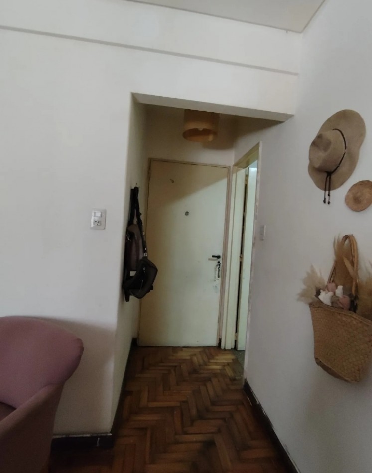 AV BEIRO 3600, Venta MUY BUEN DEPTO 2 AMB Zona Residencial, Comercial !!!