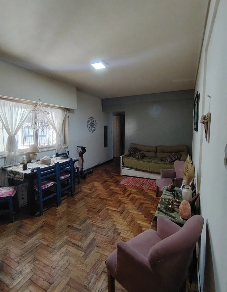 AV BEIRO 3600, Venta MUY BUEN DEPTO 2 AMB Zona Residencial, Comercial !!!