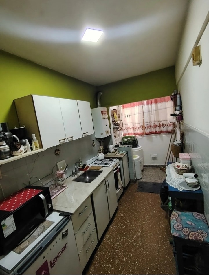 AV BEIRO 3600, Venta MUY BUEN DEPTO 2 AMB Zona Residencial, Comercial !!!