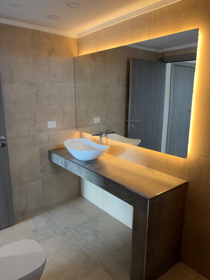 TRES ARROYOS 3100, VENTA SEMI-PISOS A ESTRENAR AL FRENTE