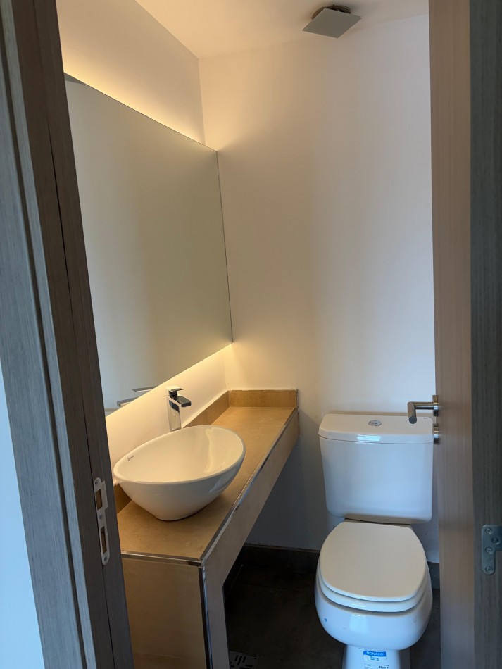 TRES ARROYOS 3100, VENTA SEMI-PISOS A ESTRENAR AL FRENTE