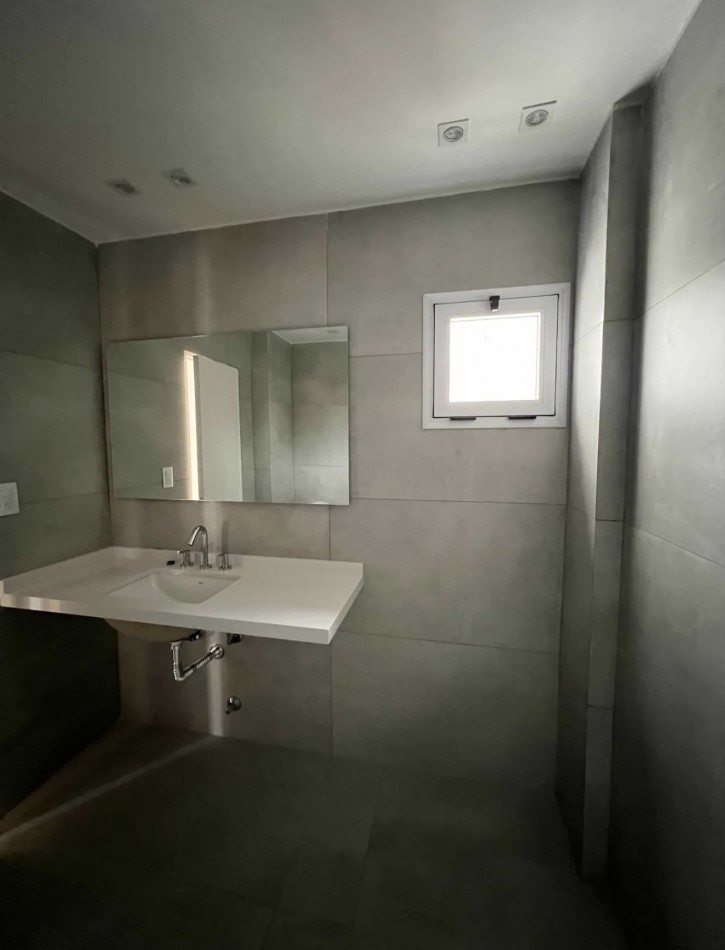 AV. DEL LIBERTADOR 5500, VENTA DEPARTAMENTO DE DOS AMBIENTES Y MEDIO CON COCHERA