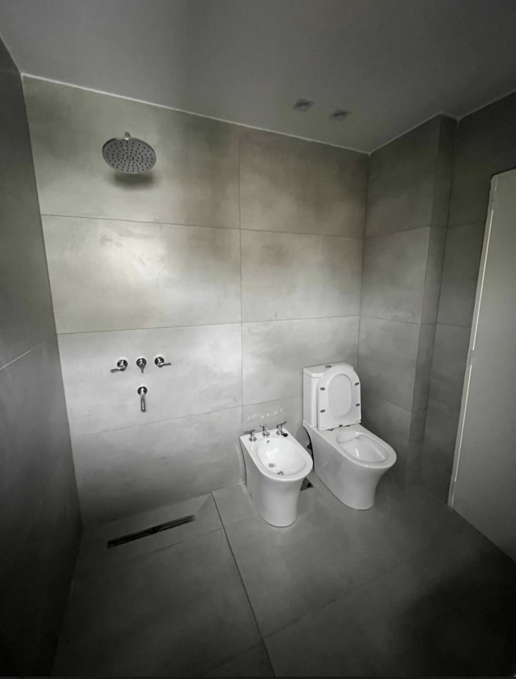 AV. DEL LIBERTADOR 5500, VENTA DEPARTAMENTO DE DOS AMBIENTES Y MEDIO CON COCHERA