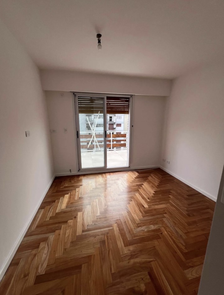 AV. DEL LIBERTADOR 5500, VENTA DEPARTAMENTO DE DOS AMBIENTES Y MEDIO CON COCHERA