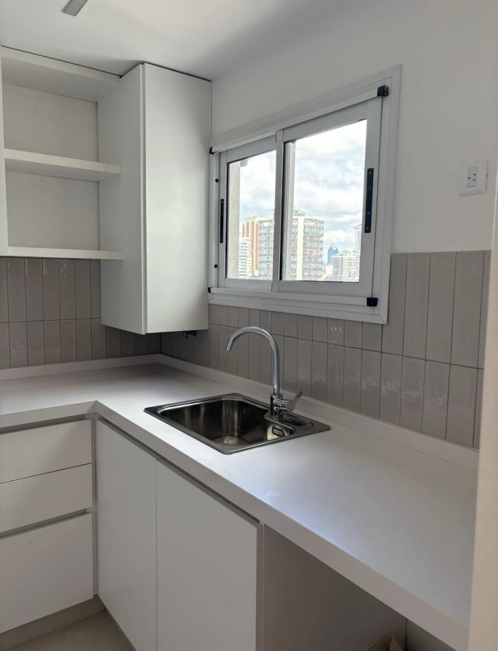 AV. DEL LIBERTADOR 5500, VENTA DEPARTAMENTO DE DOS AMBIENTES Y MEDIO CON COCHERA