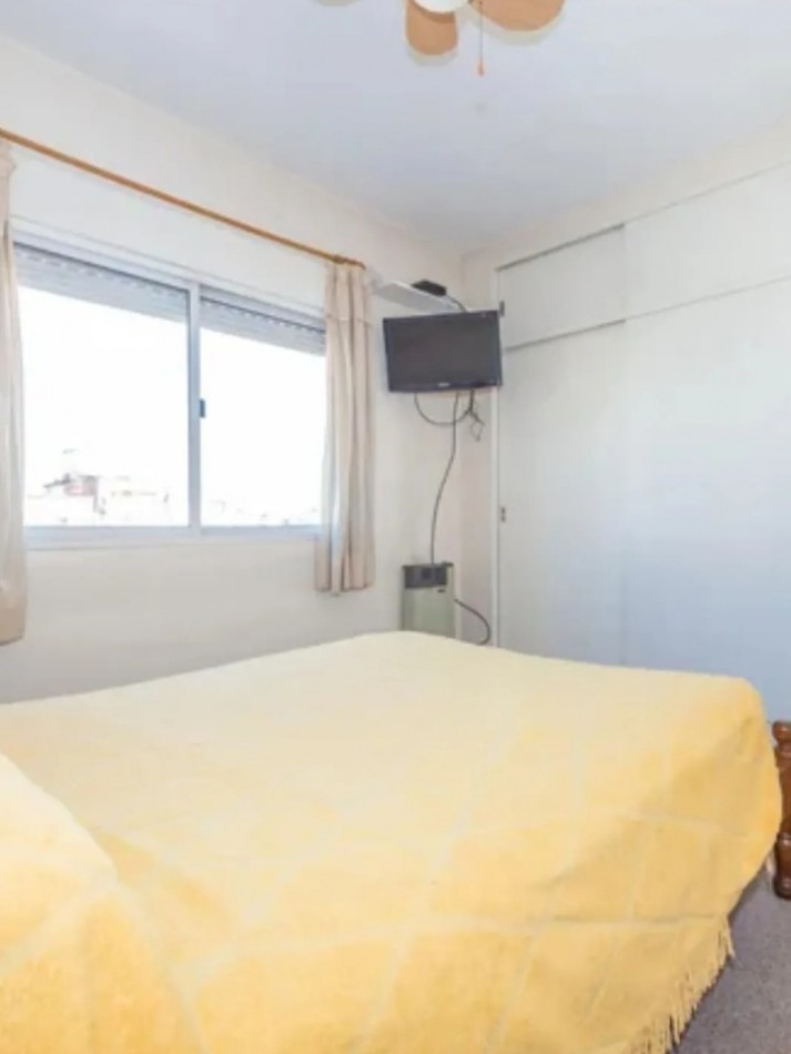 Hipolito Yrigoyen 3700, VENTA 2 AMB CFTE BALCON EDIFICIO 25 AÑOS CATEGORIA SUM SEGURIDAD