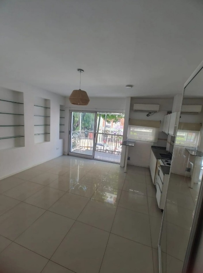 DARWIN 300, Venta IMPEC DEPTO 1 AMB FTE BALCON MTRS AV CORRIENTES, MOVISTAR ARENA, SUBTE