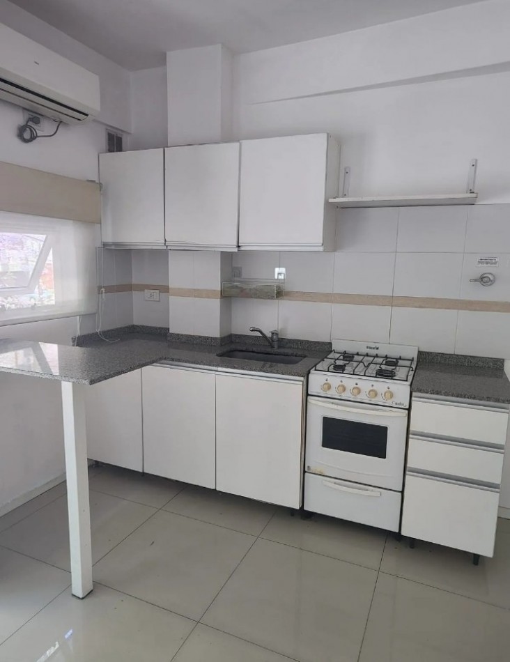 DARWIN 300, Venta IMPEC DEPTO 1 AMB FTE BALCON MTRS AV CORRIENTES, MOVISTAR ARENA, SUBTE