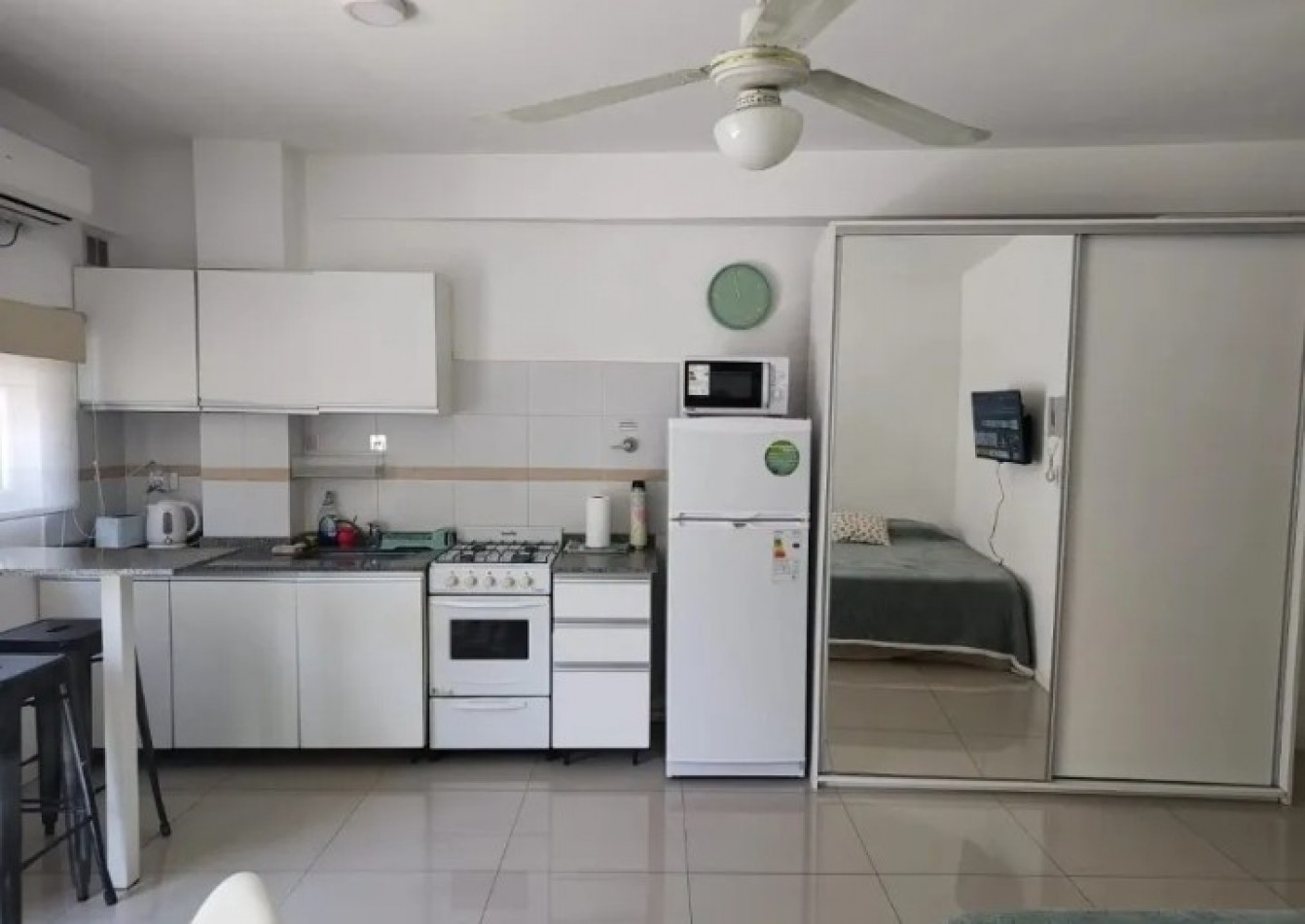 DARWIN 300, Venta IMPEC DEPTO 1 AMB FTE BALCON MTRS AV CORRIENTES, MOVISTAR ARENA, SUBTE