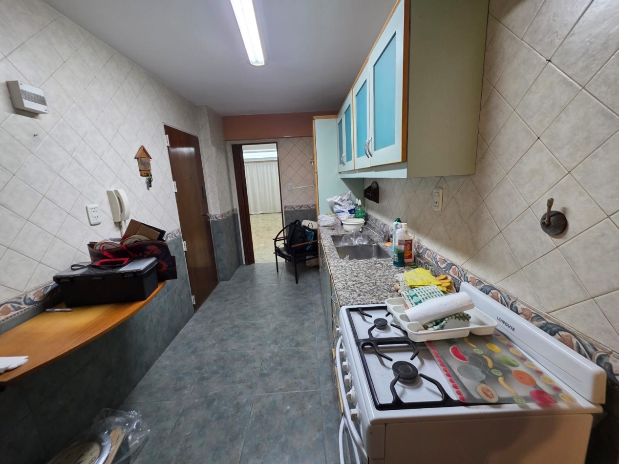 MELINCUE 3300, VENTA DEPARTAMENTO DE TRES AMBIENTES CON DEPENDENCIA