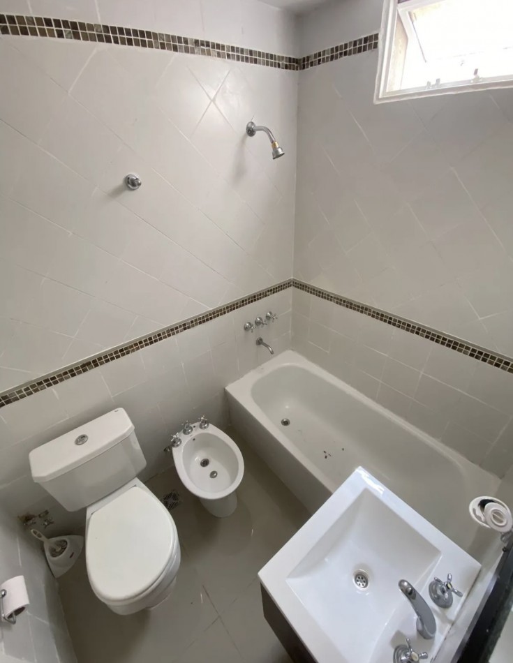 MAURE 1600, VENTA DEPARTAMENTO DE DOS AMBIENTES