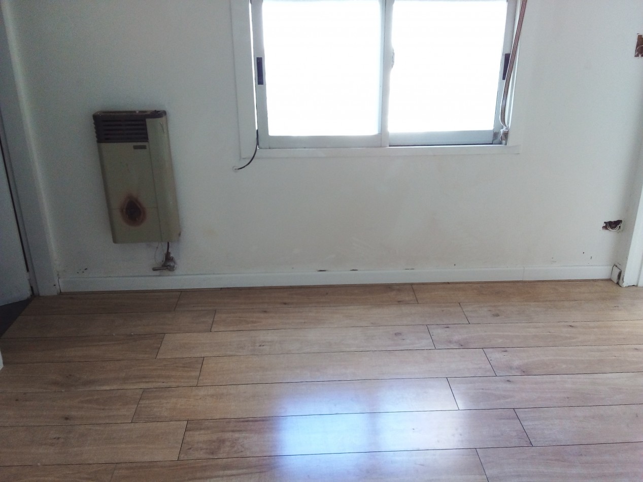 PERON 4100, Venta Gran depto 1 AMB DIVIIDO en 2 AMB BALCON + BALCON FRANCES + VENTANAL 