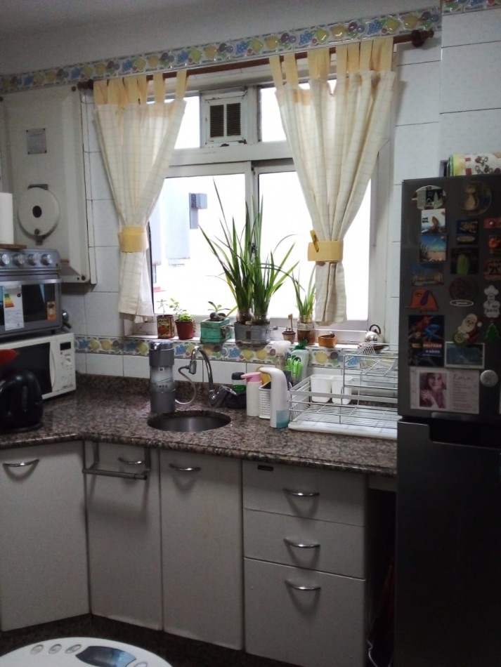 MANSILLA 3600, Venta SEMIPISO, 4 AMB AL FRENTE BALCON CORRIDO PLAZA GUADALUPE