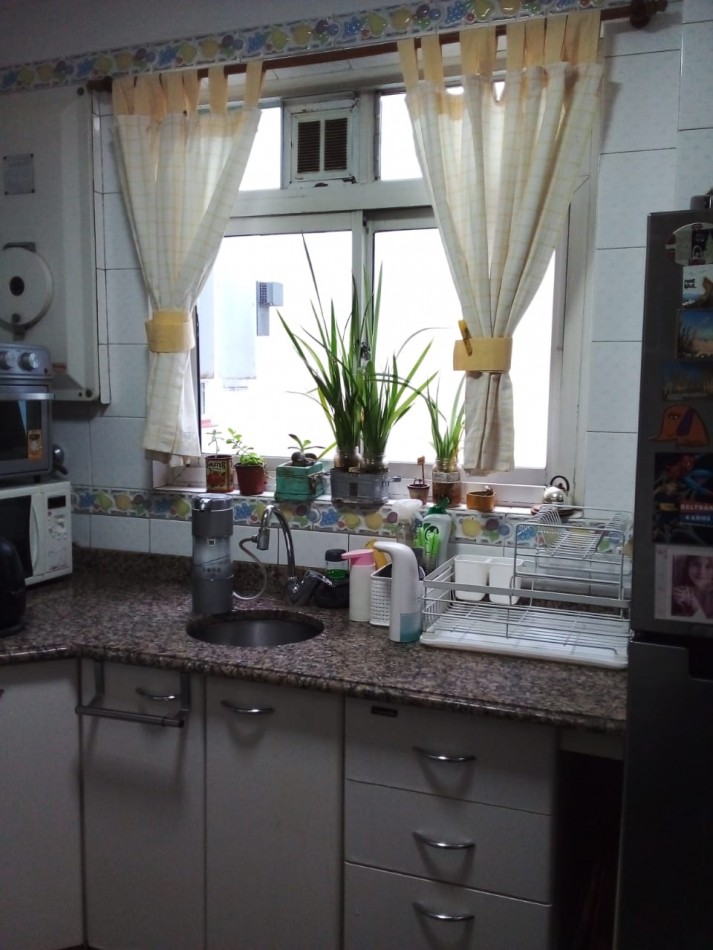 MANSILLA 3600, Venta SEMIPISO, 4 AMB AL FRENTE BALCON CORRIDO PLAZA GUADALUPE