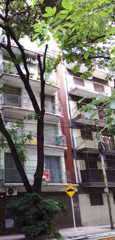 MANSILLA 3600, Venta SEMIPISO, 4 AMB AL FRENTE BALCON CORRIDO PLAZA GUADALUPE