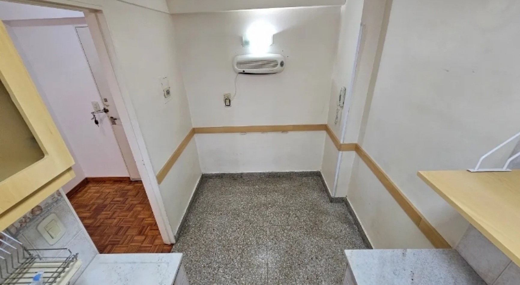 MARIO BRAVO 600, VENTA DEPARTAMENTO DE DOS AMBIENTES