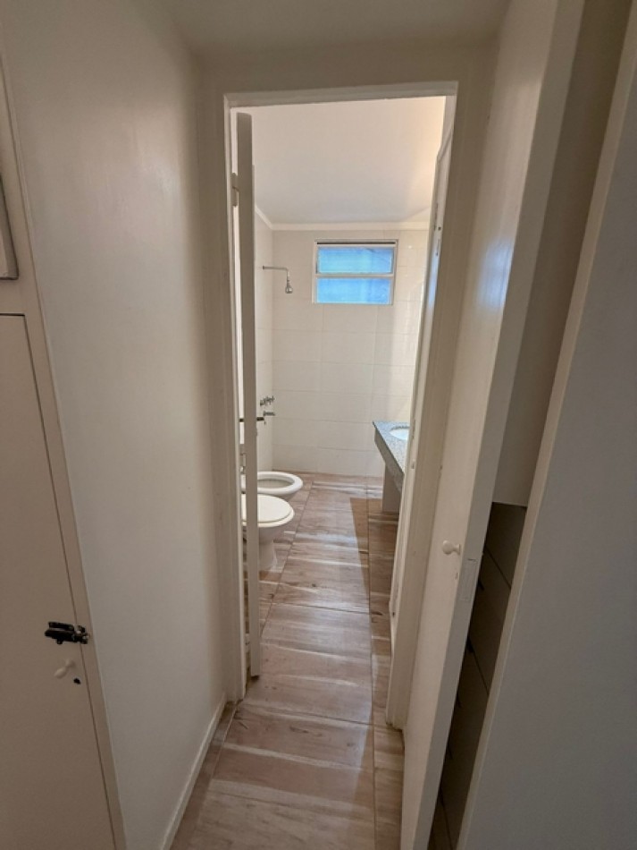 AZCUENGA 1000, VENTA DEPARTAMENTO DE TRES AMBIENTES 