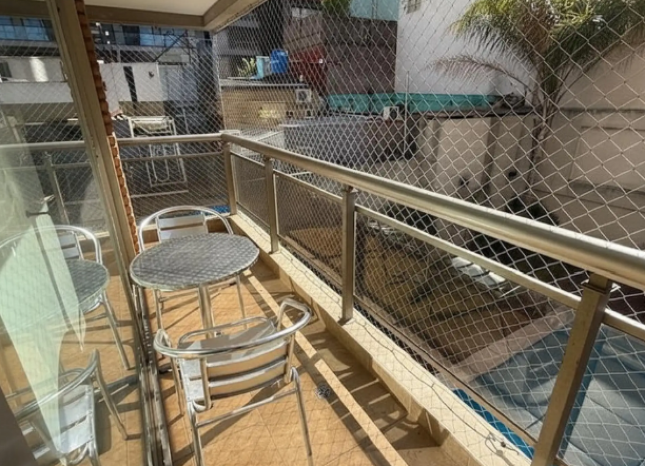 HUMBOLDT 1900, VENTA DEPARTAMENTO DE CUATRO AMBIENTES CON COCHERA