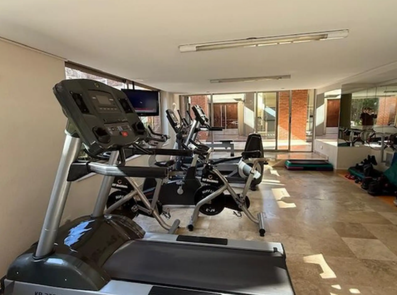 HUMBOLDT 1900, VENTA DEPARTAMENTO DE CUATRO AMBIENTES CON COCHERA