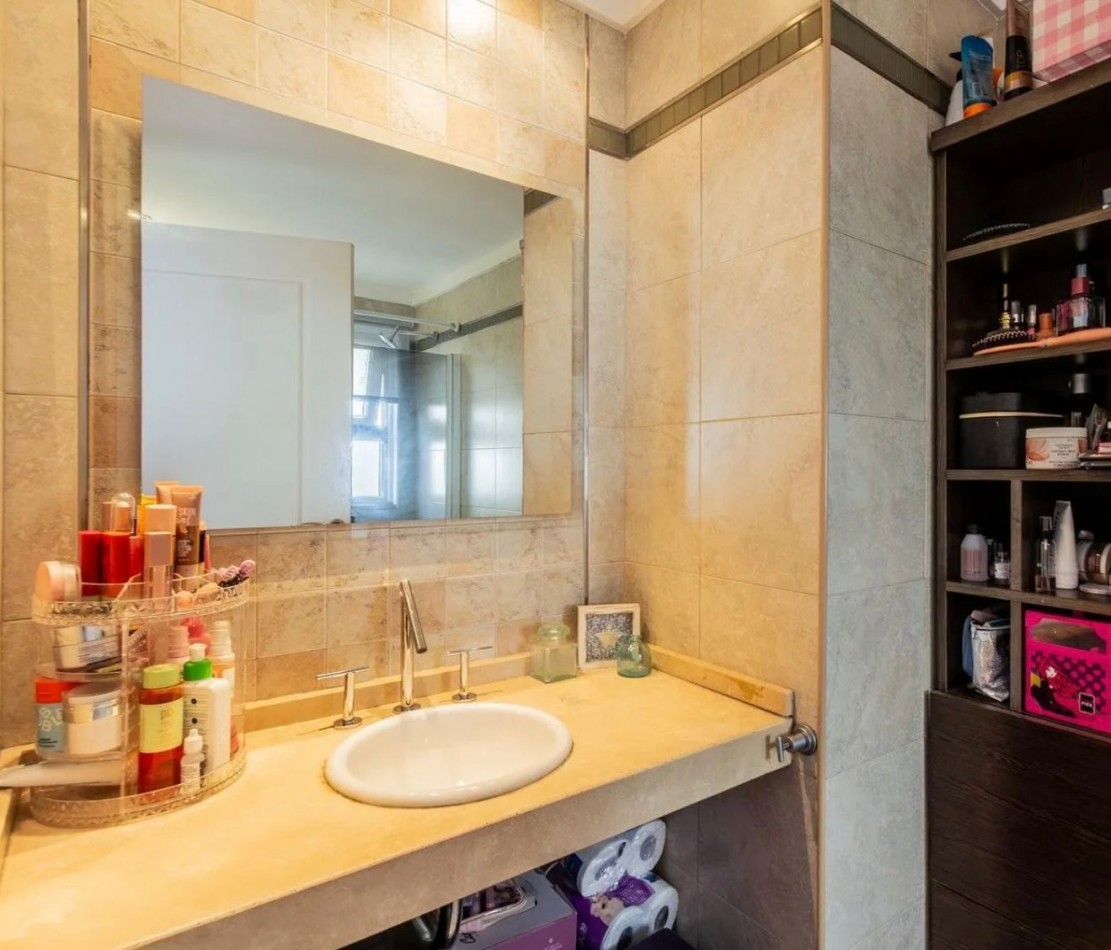 HUMBOLDT 1900, VENTA DEPARTAMENTO DE CUATRO AMBIENTES CON COCHERA