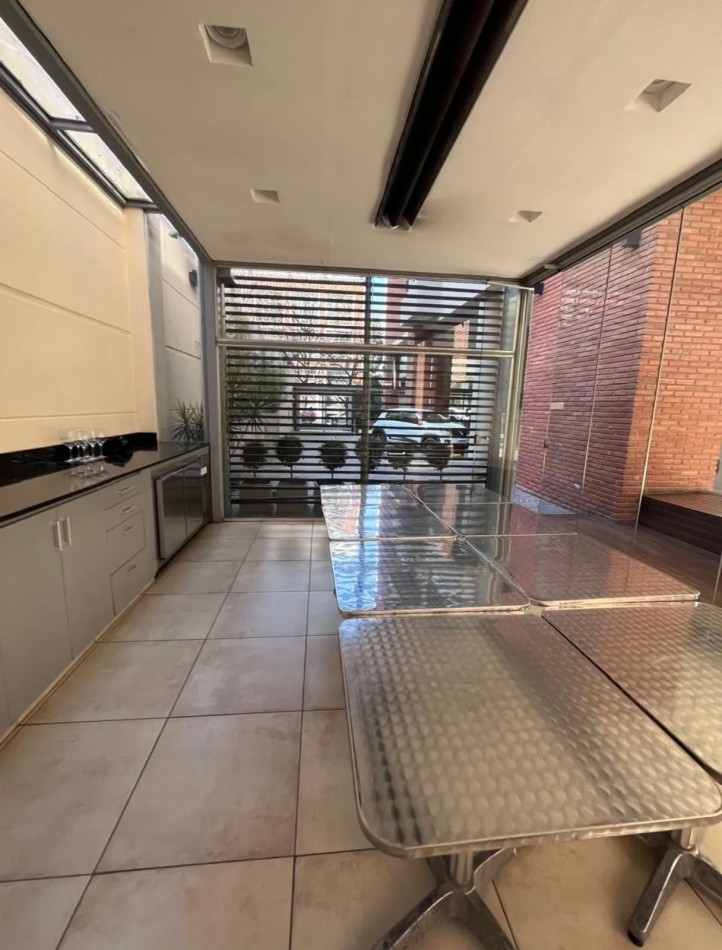 HUMBOLDT 1900, VENTA DEPARTAMENTO DE CUATRO AMBIENTES CON COCHERA