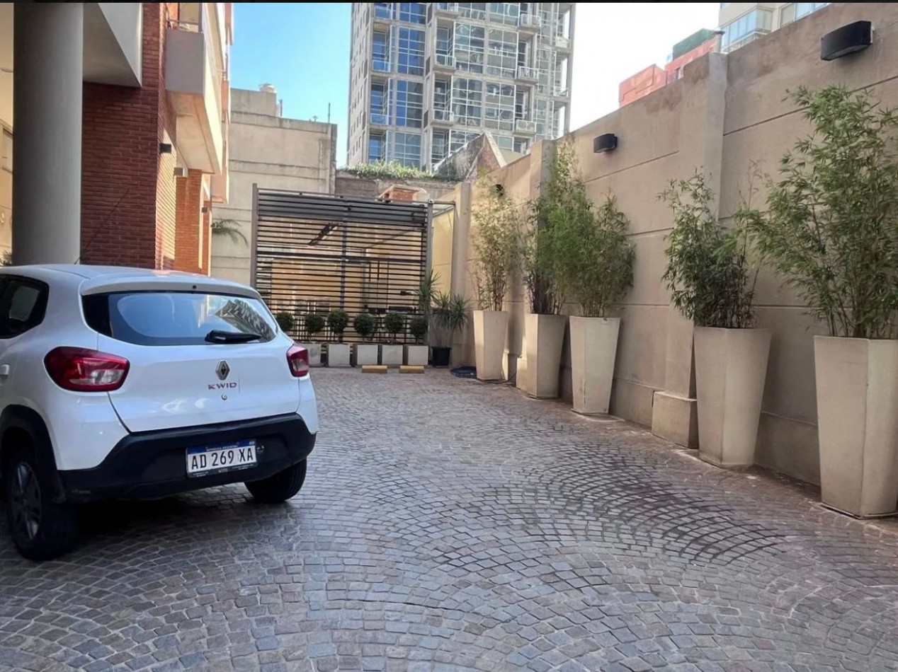 HUMBOLDT 1900, VENTA DEPARTAMENTO DE CUATRO AMBIENTES CON COCHERA