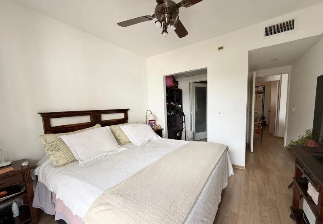 BONPLAND 2200, VENTA DEPARTAMENTO DE TRES AMBIENTES