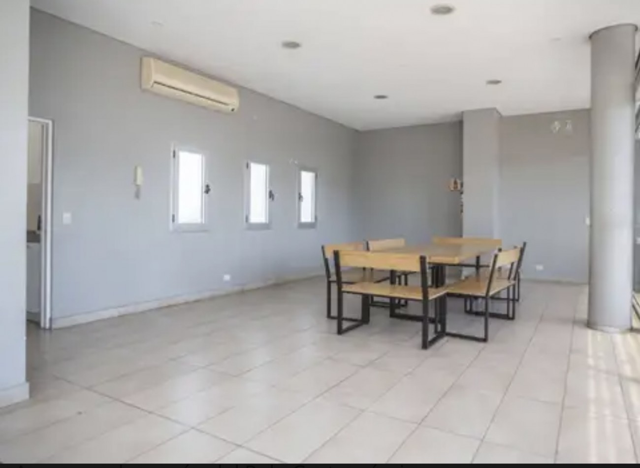 BONPLAND 2200, VENTA DEPARTAMENTO DE TRES AMBIENTES