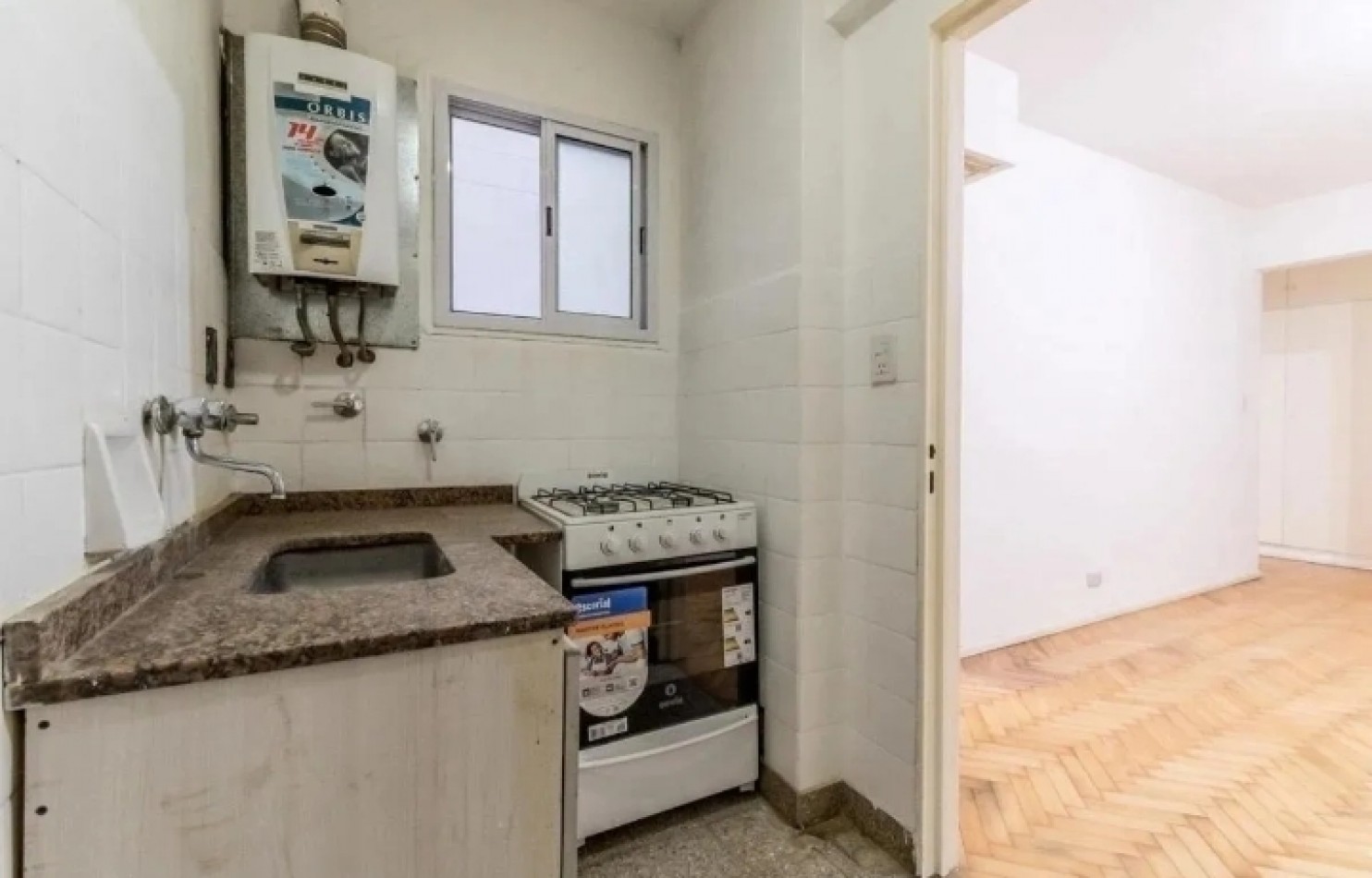 AV ASAMBLEA 1400, VENTA DEPARTAMENTO DE DOS AMBIENTES 