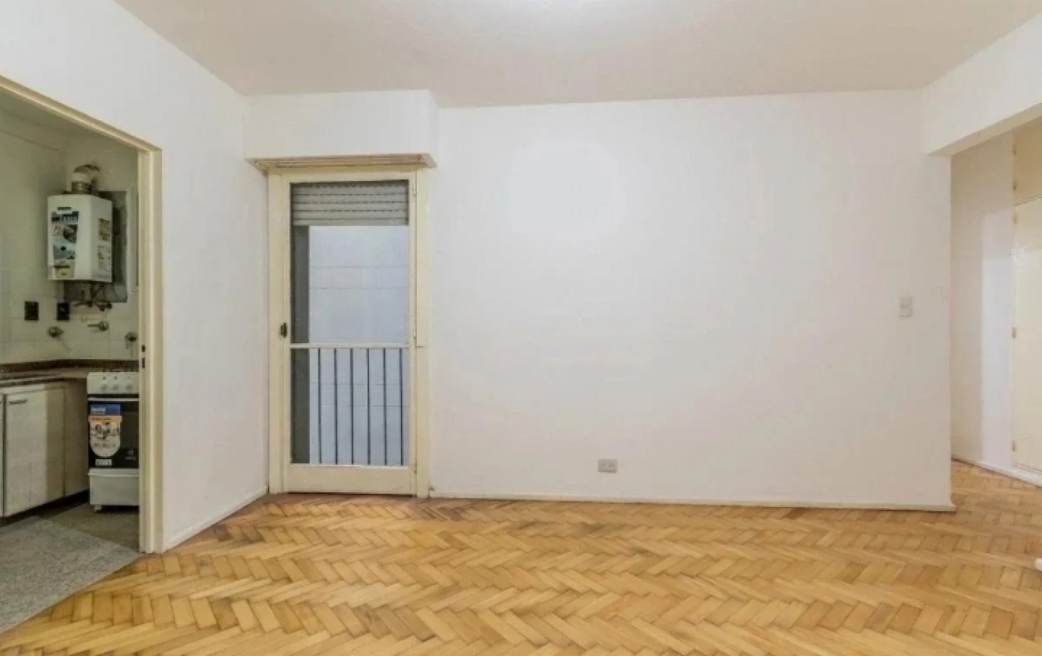 AV ASAMBLEA 1400, VENTA DEPARTAMENTO DE DOS AMBIENTES 