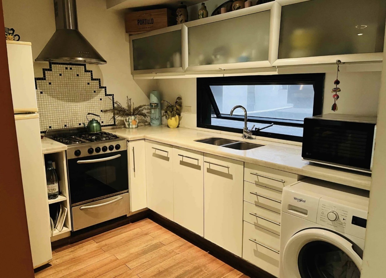 SINCLAIR 3100, VENTA SEMI-PISO DE TRES AMBIENTES