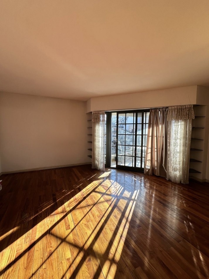 AV. ALBERDI 900, VENTA PISO DE CUATRO AMBIENTES EN CABALLITO