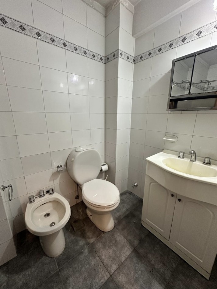 AV. ALBERDI 900, VENTA PISO DE CUATRO AMBIENTES EN CABALLITO