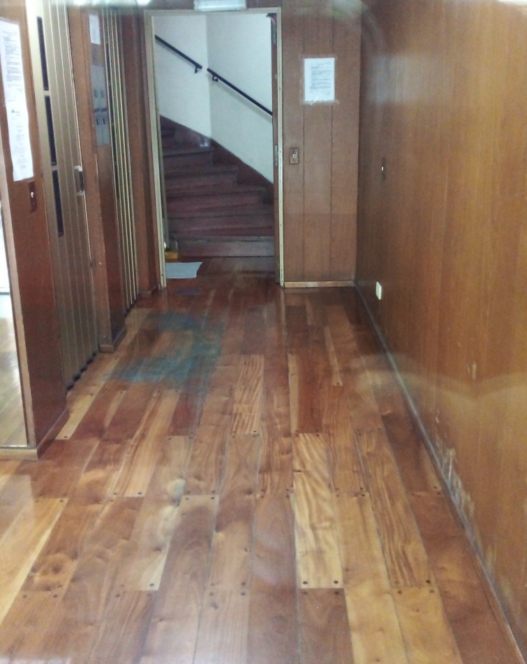 JUNIN 700, VENTA MONOAMBIENTE AL FRENTE CON BALCON TERRAZA