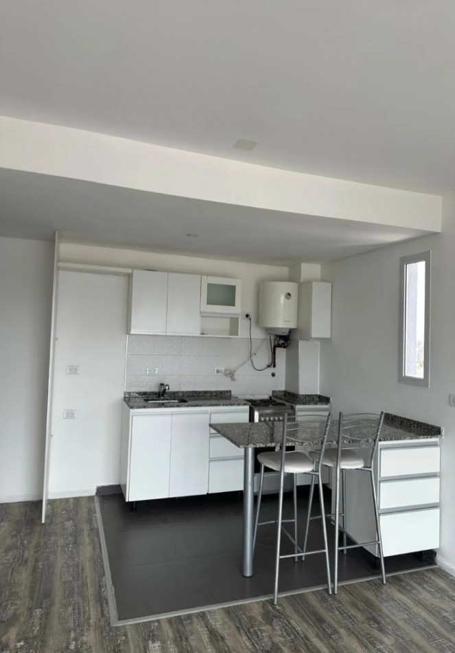 JUAN B JUSTO 2900, VENTA, Gran DEPTO 1 AMB (41 M2) C/COCHERA + BALCON 