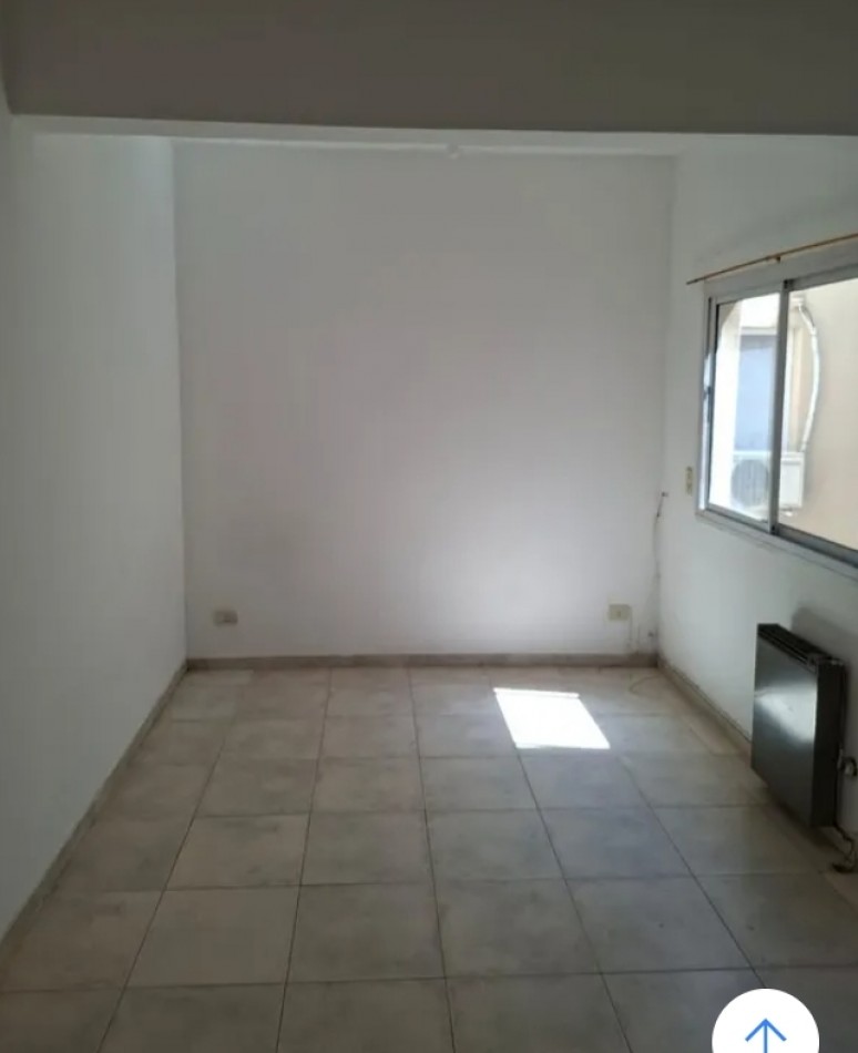 HUMAHUACA 4100, VENTA EPTO de 1 AMB y MEDIO DIVIISBLE Doble Ventanal Formato en "L" Prox. Av Medrano y Av Corrientes