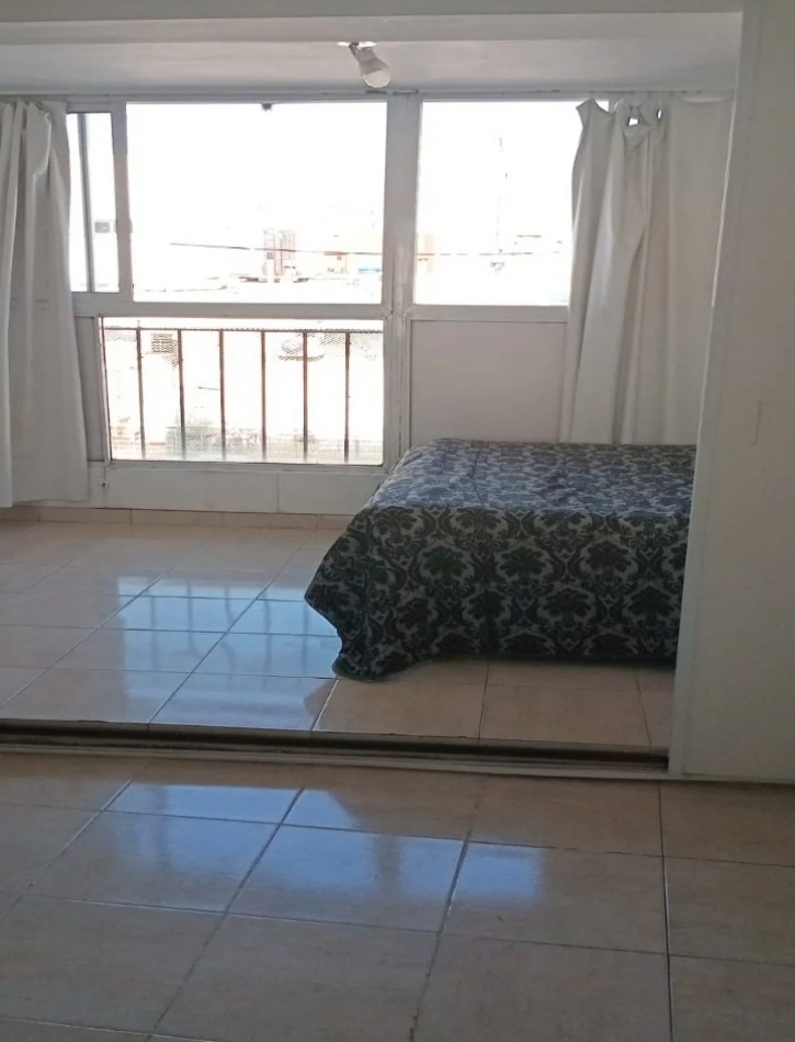 JUNIN 500, VENTA MONOAMBIENTE DIVIDIDO AL FRENTE BALCON FRANCES