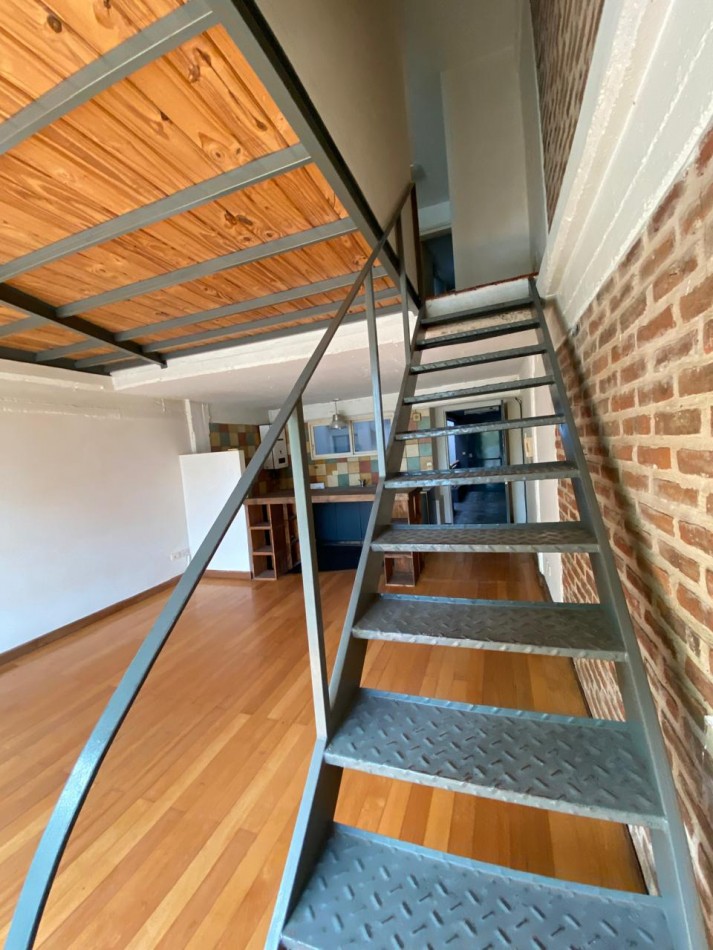 CRAMER 600, VENTA DUPLEX DE TRES AMBIENTES CON COCHERA