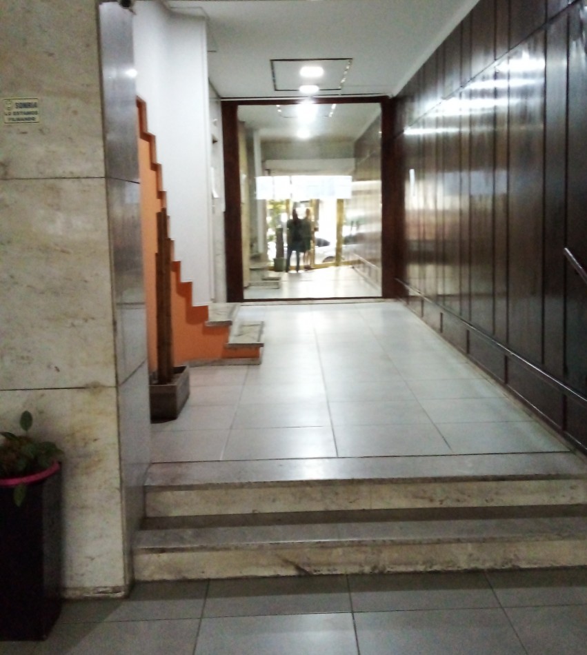 JUNIN 500, VENTA MONOAMBIENTE DIVIDIDO AL FRENTE BALCON FRANCES