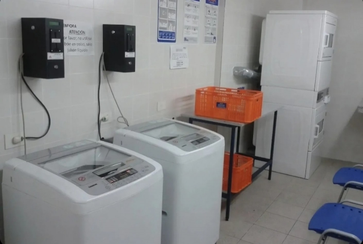 PERON 4100, Venta Excelente DEPTO 1 AMB APTO PROF/VIVIENDA