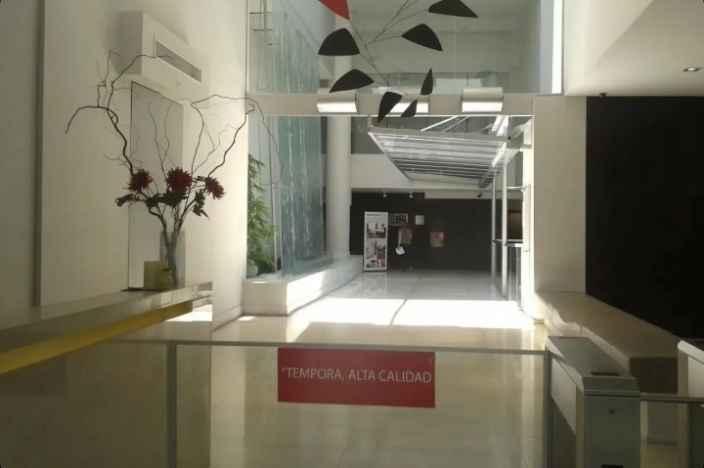 PERON 4100, Venta Excelente DEPTO 1 AMB APTO PROF/VIVIENDA