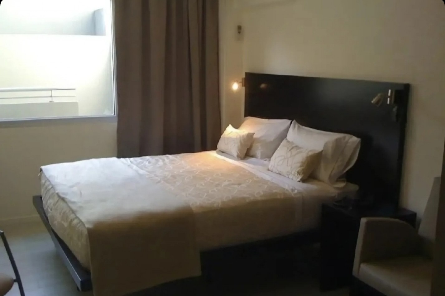 PERON 4100, Venta Excelente DEPTO 1 AMB APTO PROF/VIVIENDA