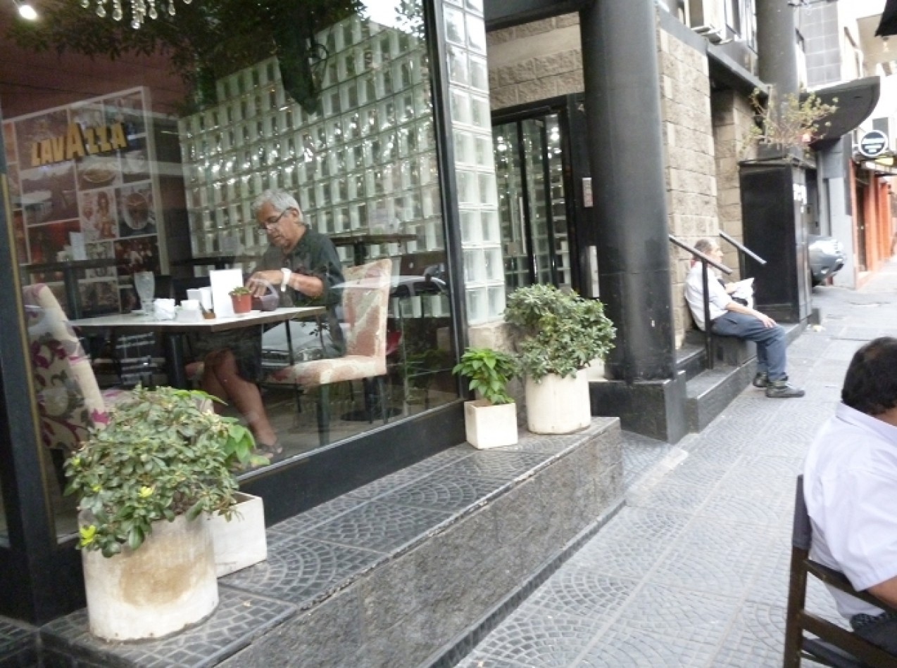 PERON 4100, Venta 2 AMB Apto Prof