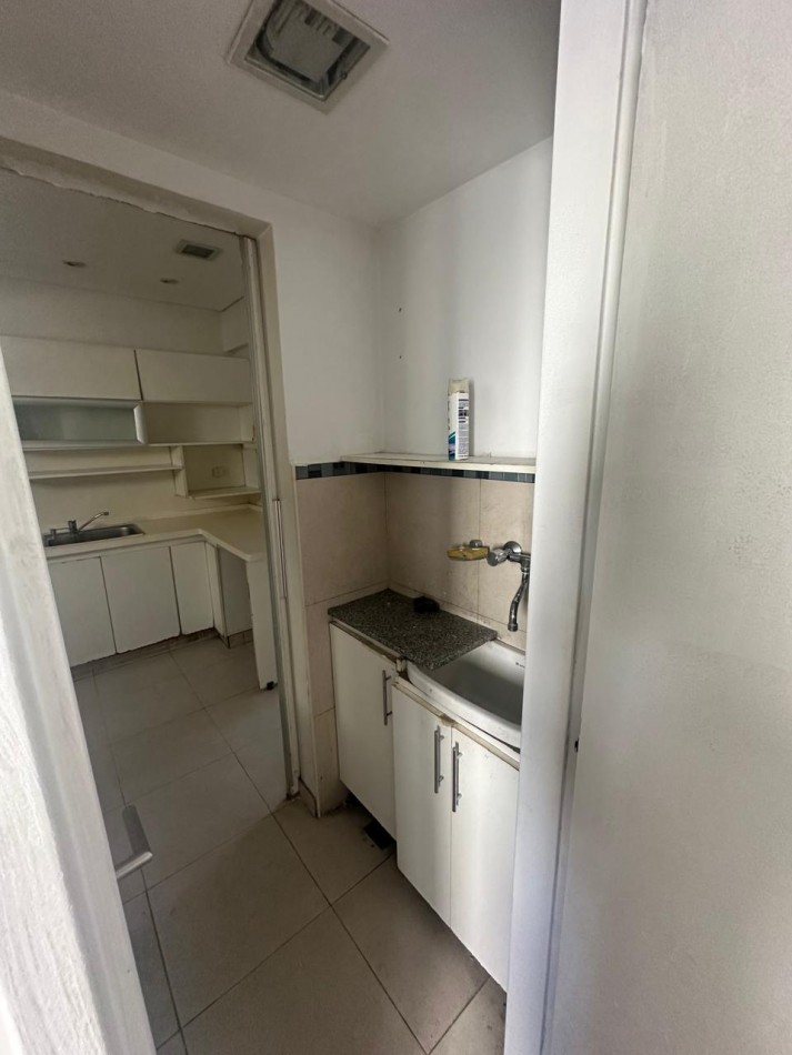 PARANA 1200, ALQUILER DEPARTAMENTO DE TRES AMBIENTES EN RECOLETA