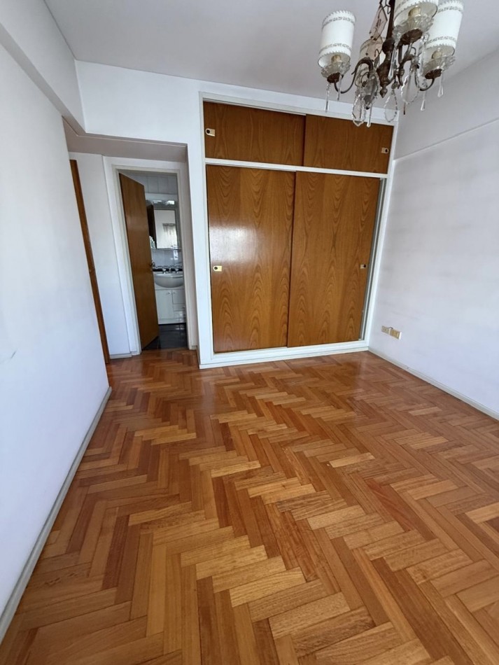 AV. ALBERDI 900, VENTA PISO DE CUATRO AMBIENTES EN CABALLITO