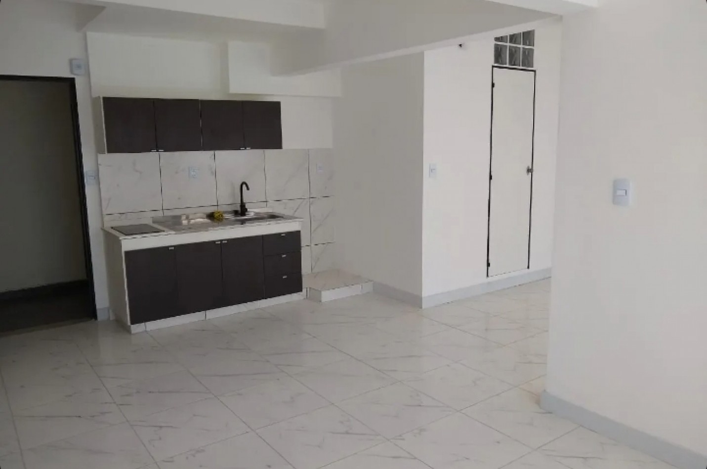 MAIPU 100, Venta Excelente Depto 2 AMB y MEDIO A NUEVO X COMPLETO 