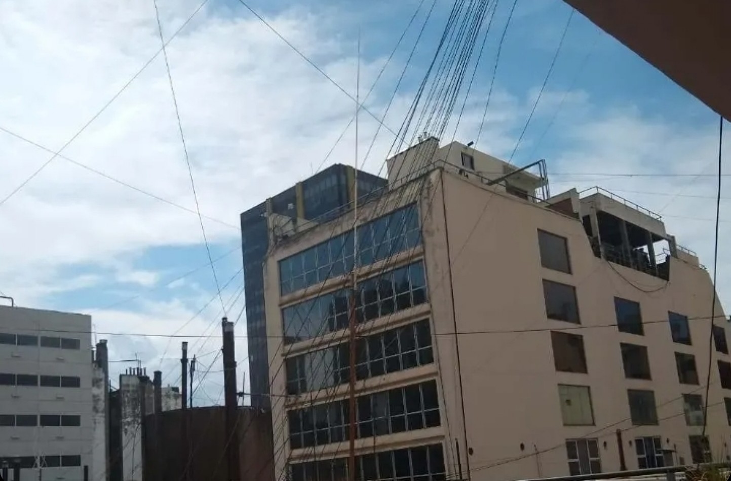 MAIPU 100, Venta Excelente Depto 2 AMB y MEDIO A NUEVO X COMPLETO 